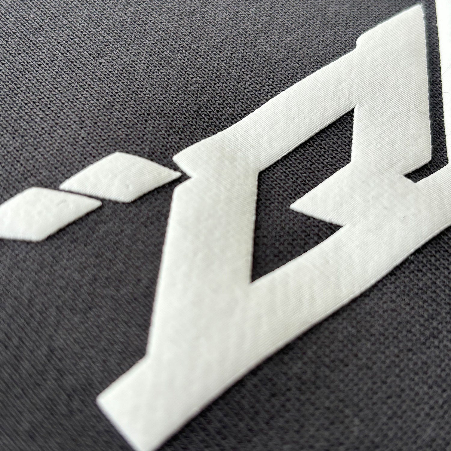 BLUP SWEATSHIRT (CHARCOAL)